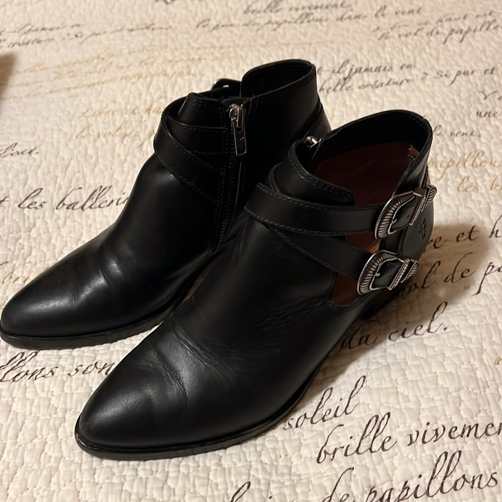 Frye Ray Western leather bootie